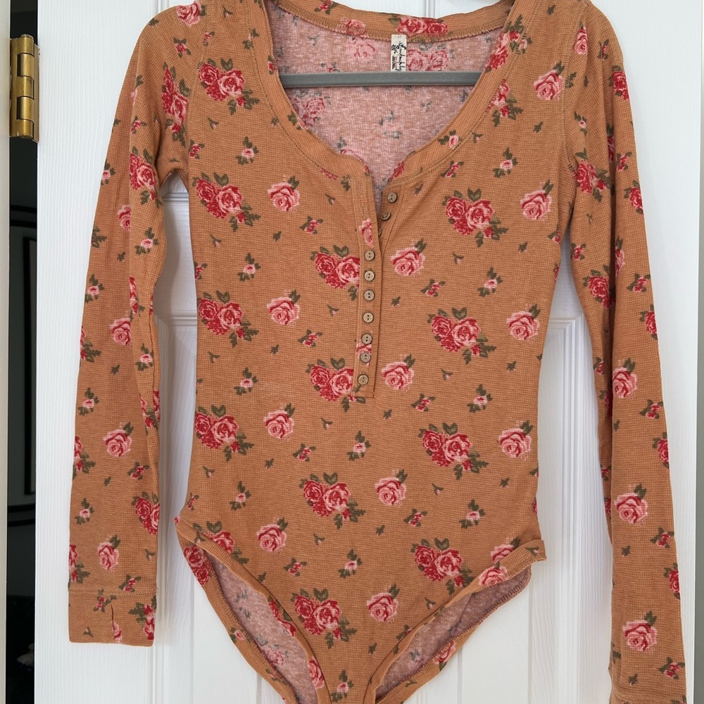 Free People Pink Floral Knit Top
